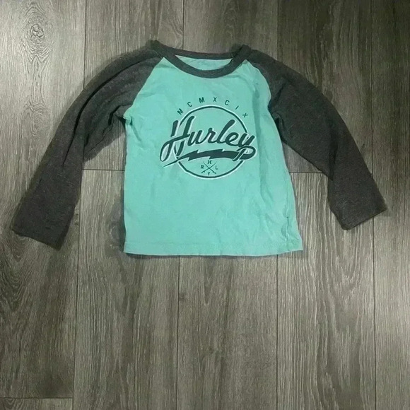 Old Navy and Hurley 2 Piece Boys Bundle Long Sleeve Tops Size 5 - Picture 5 of 8
